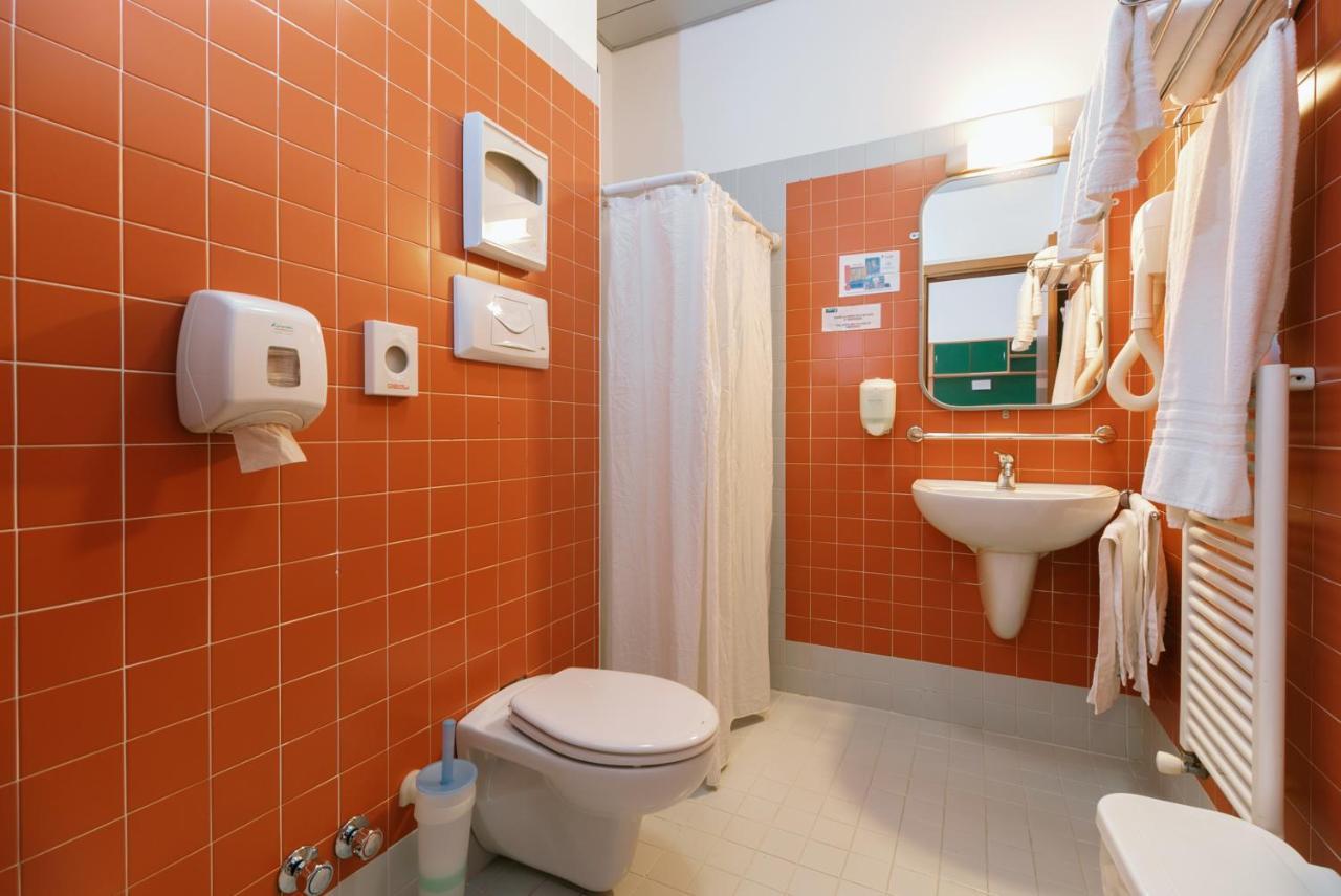 Open011 Hostel